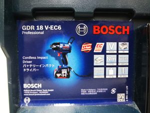 ボッシュ　インパクトドライバー　GDR18V-EC6-3