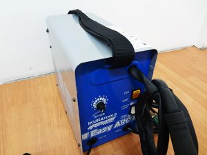 イクラ　ノンガス半自動溶接機　イージーアーク　IS-H100SA-1