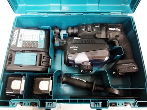 マキタ　充電式ハンマドリル　HR181DGXVB-1