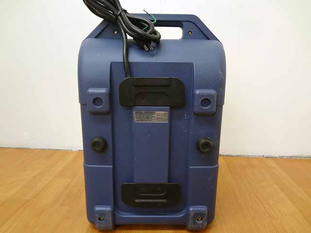 アネスト岩田オイルフリーコンプレッサーOFP-071C-4