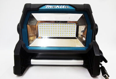 マキタ　充電式スタンドライト　ML809-1