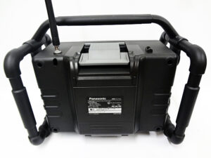 パナソニック　充電ラジオ&ワイヤレススピーカー　EZ37A2-4