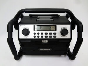 パナソニック　充電ラジオ&ワイヤレススピーカー　EZ37A2-1