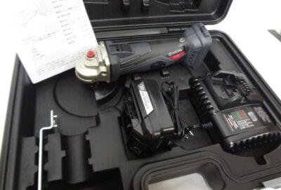 京セラ　充電式ディスクグラインダ　DG1810L5-1