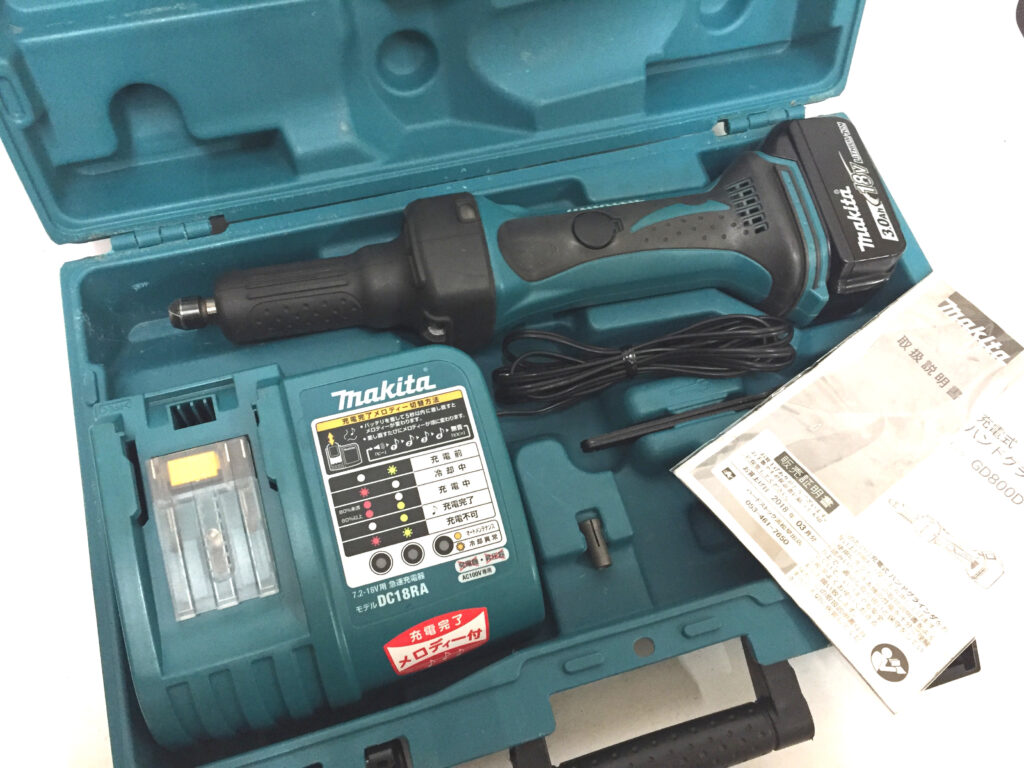 マキタ　充電式ハンドグラインダ　GD800DRF-1