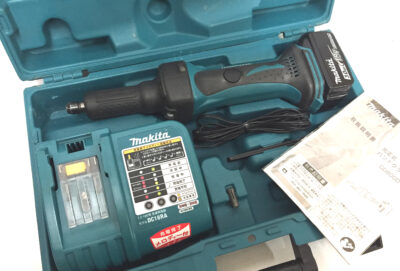マキタ　充電式ハンドグラインダ　GD800DRF-1