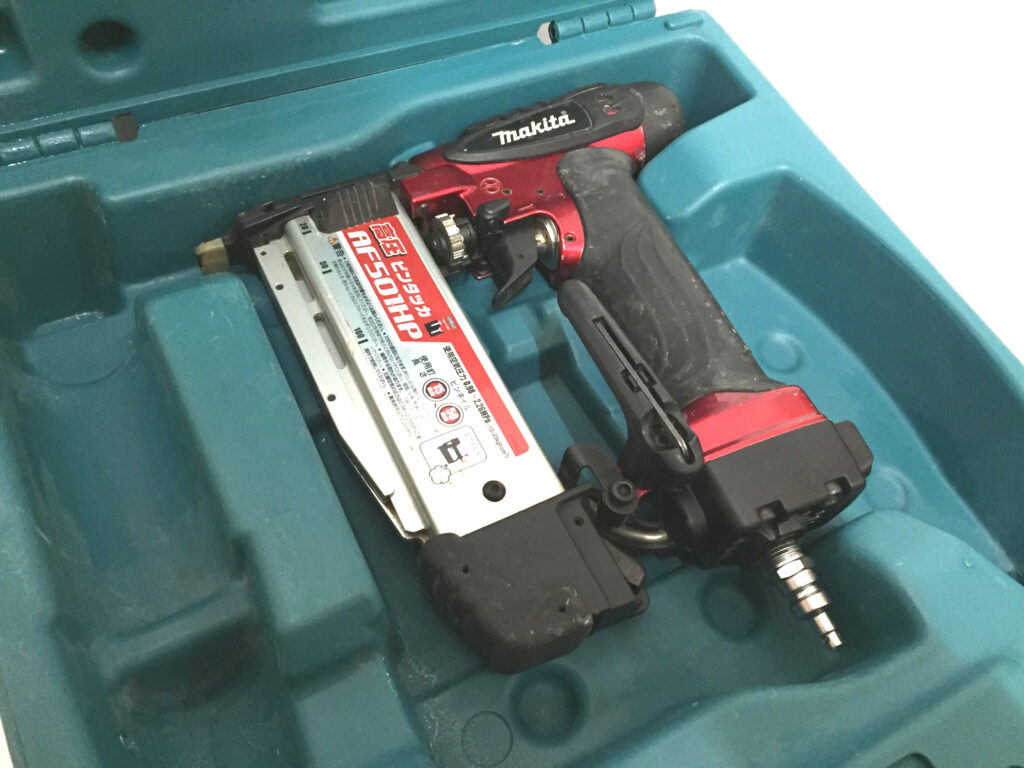 マキタ　高圧ピンタッカ　AF501HP-1