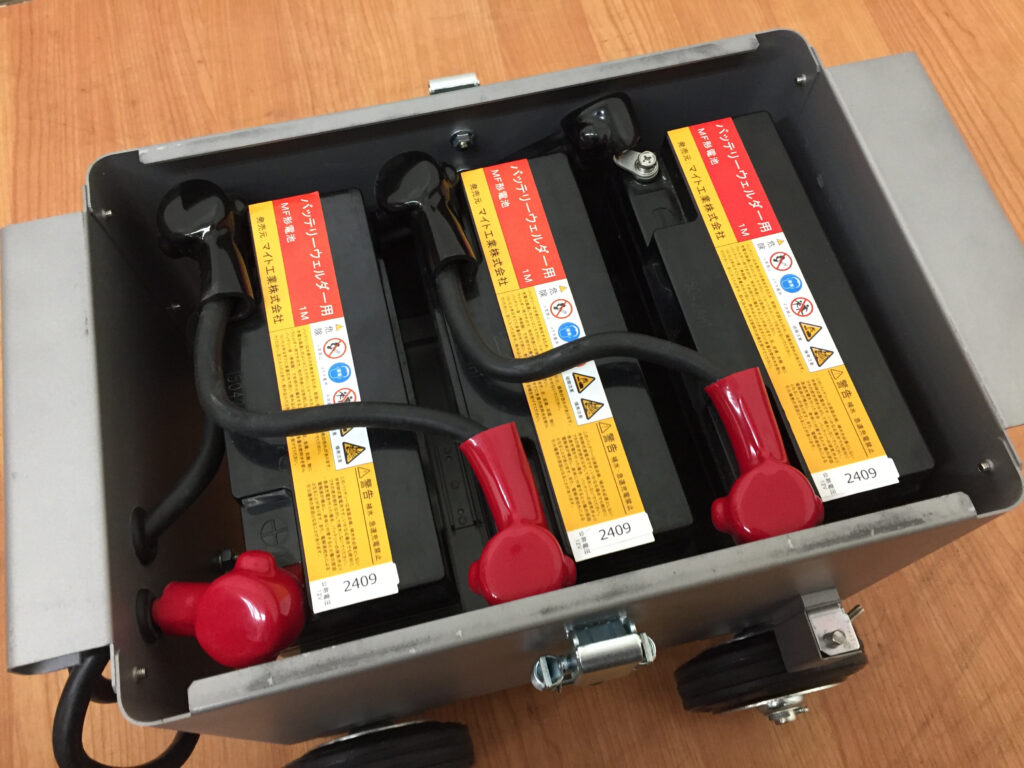 マイト工業　バッテリー溶接機　MBW-140-2-3