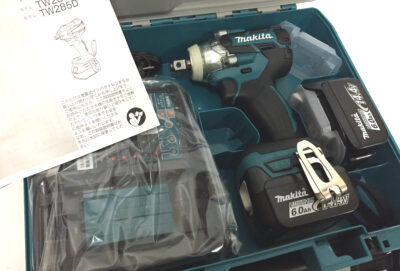マキタ　インパクトレンチ　TW284DRGX-1