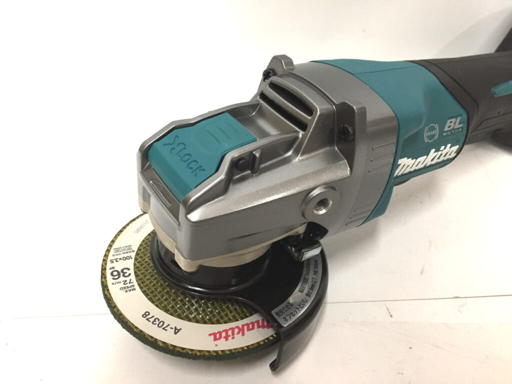 マキタ　充電式ディスクグラインダ　GA045GRMX-3