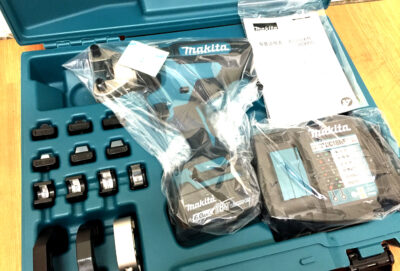 マキタ　充電式圧着機　TC300DRG-1