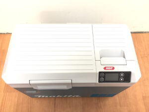 マキタ　充電式保冷温庫　CW003G-2