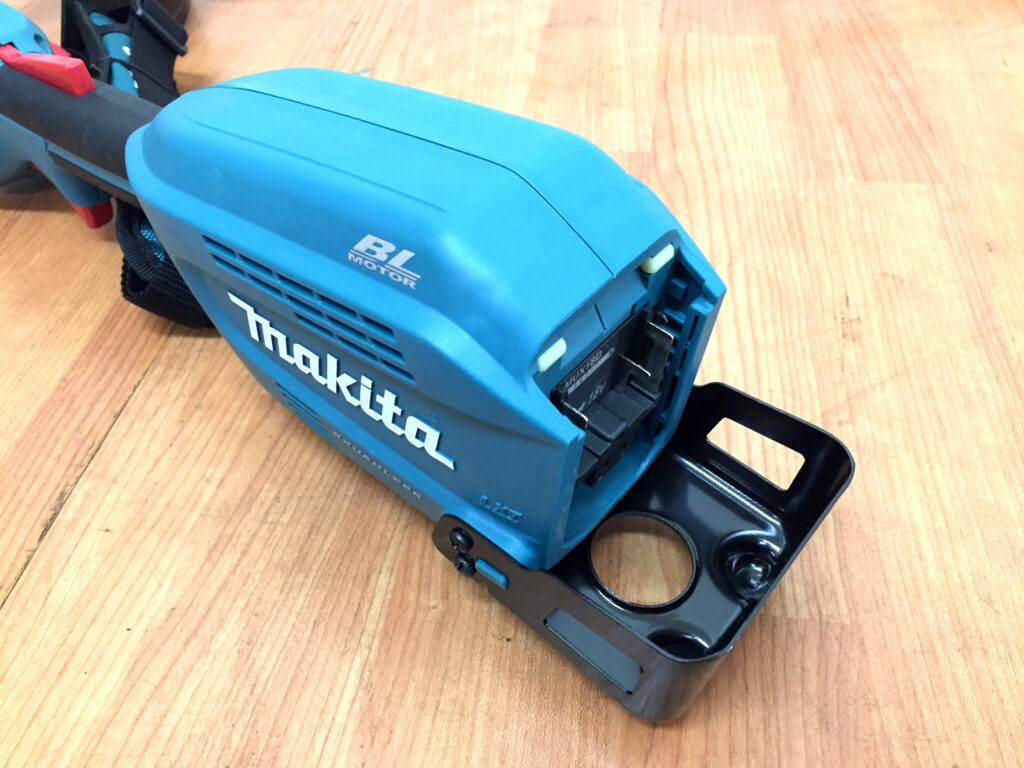 マキタ　充電式スプリットモータ　MUX18D-4