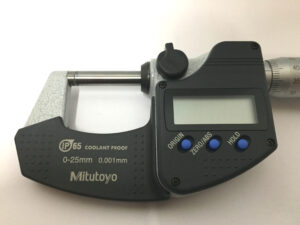 ミツトヨ クーラントプルーフマイクロメータ MDC-25MX-3