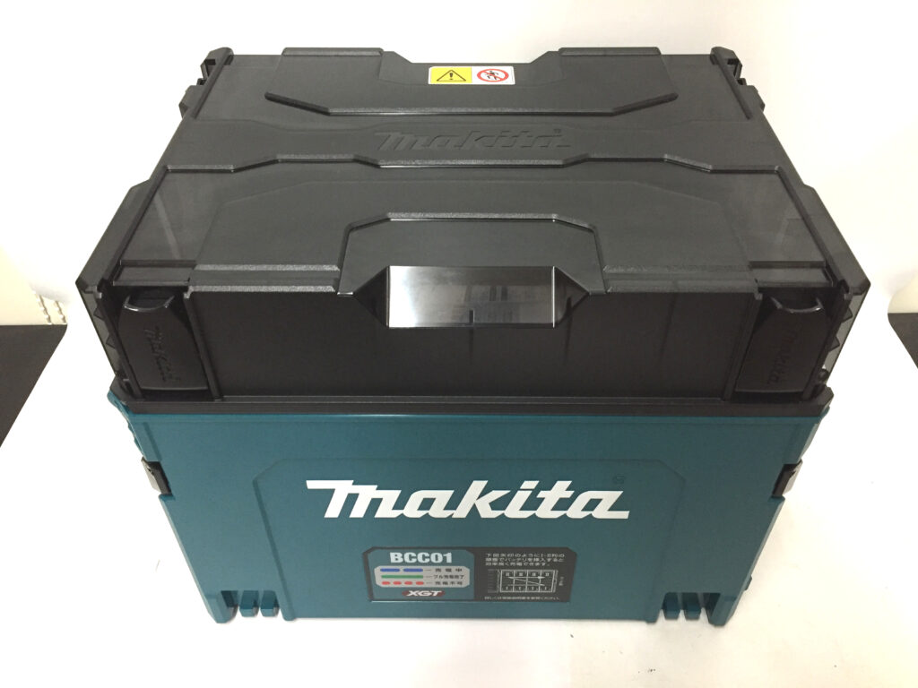 マキタ 多口充電ケース BCC01-1