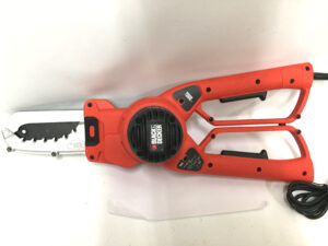 BLACK&DECKER 枝切りチェーンソー LP1000-4
