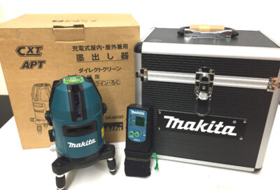 マキタ 充電式屋内･屋外兼用墨出し器 SK40GD-1