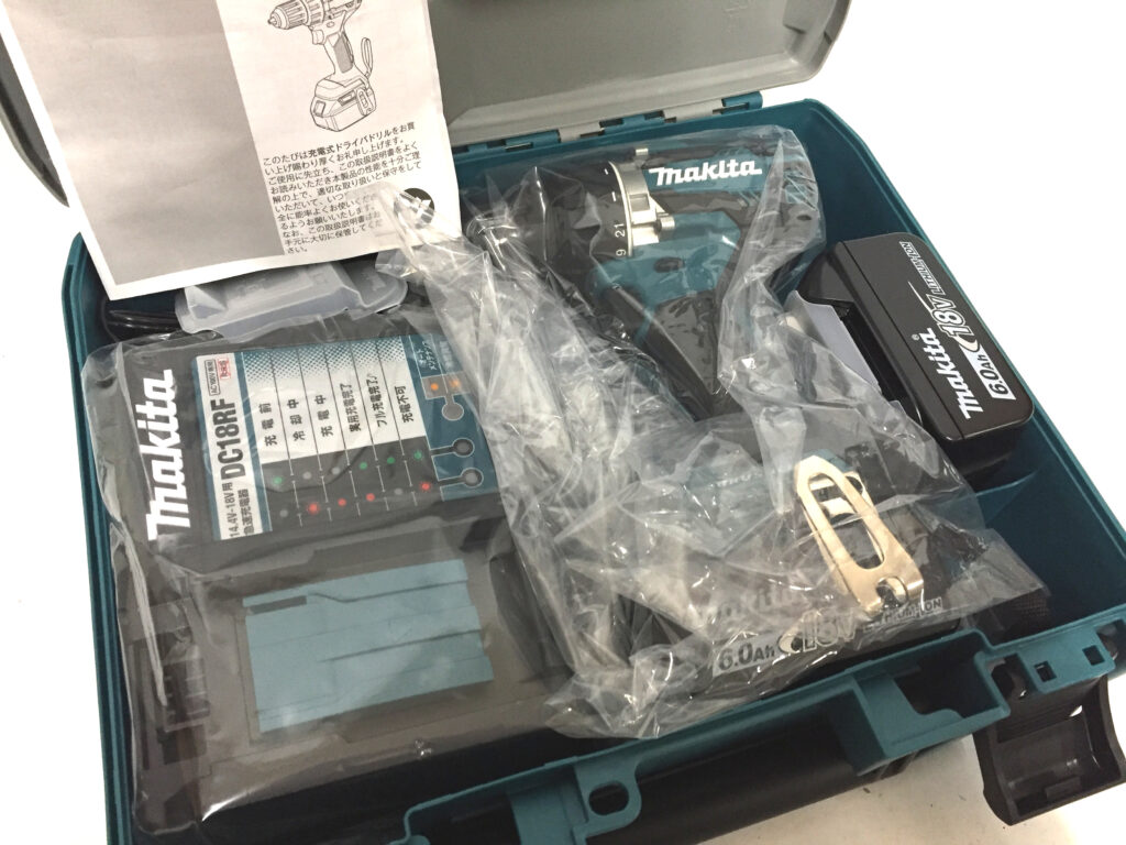 マキタ 充電式ドライバドリル DF484DRGX-1