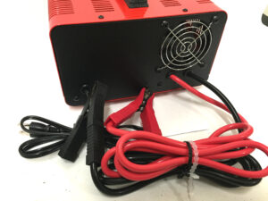 メルテック バッテリー充電器 RC-100-3