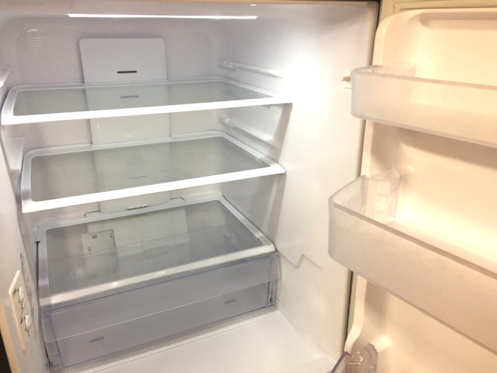 日立 3ドア冷蔵庫 R-27V-2