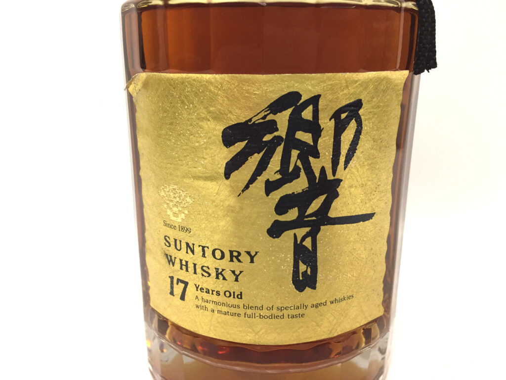 サントリーウイスキー響17年 ゴールドラベル-2