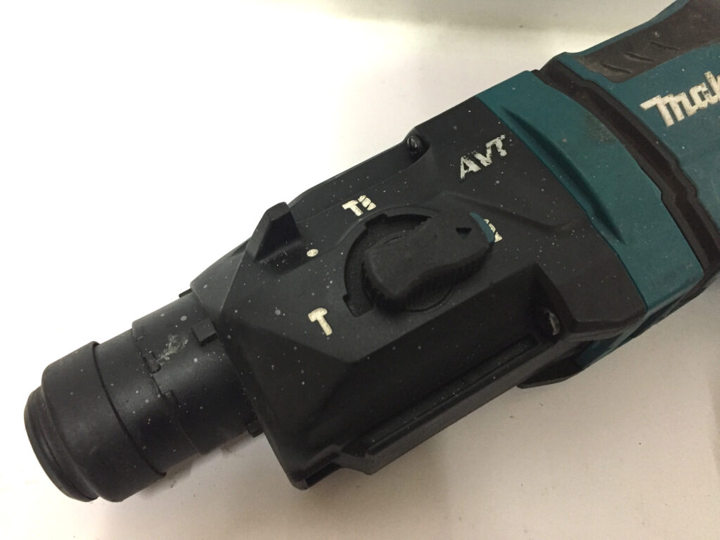 マキタ 充電式ハンマドリル HR182D-2