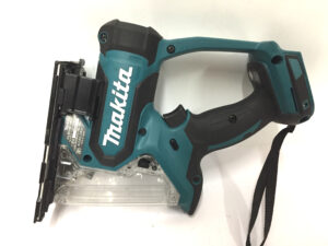 マキタ 充電式ボードカッタ SD140D-4