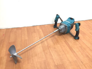 マキタ 充電式カクハン機 UT001G-1