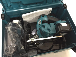 マキタ 充電式防じんマルノコ KS513DRGX-2