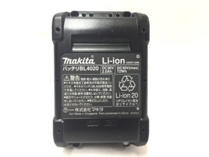 マキタ 40Vmaxリチウムイオンバッテリ BL4020-4