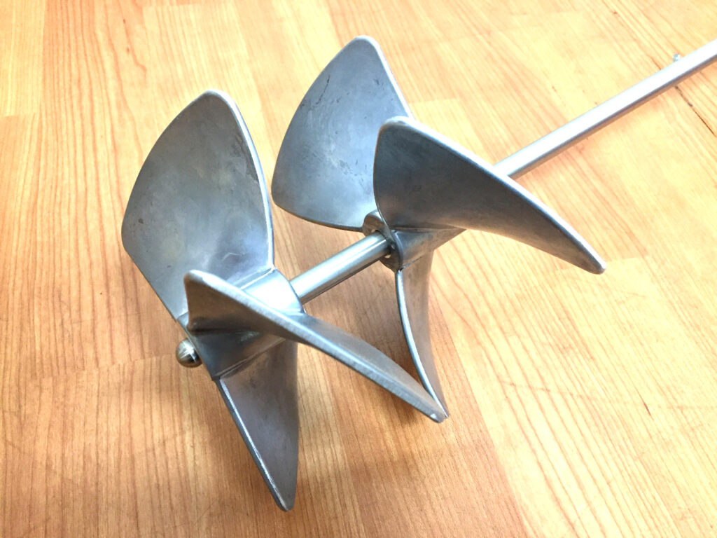 マキタ 充電式カクハン機 UT001G-2