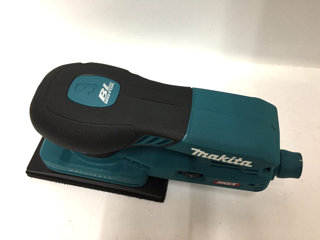 マキタ 充電式オービタルサンダ BO005CGZ-4