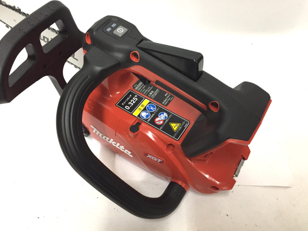 マキタ 充電式チェンソー MUC031G-4