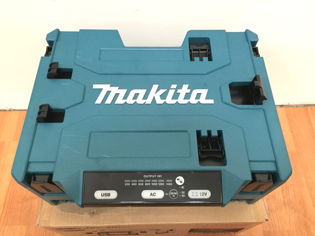 マキタ DCACインバータ BAC01-2