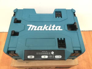 マキタ DCACインバータ BAC01-2