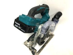 マキタ 充電式防じんマルノコ KS513DRGX-4