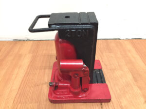 イーグル 爪付きジャッキ M-50-3