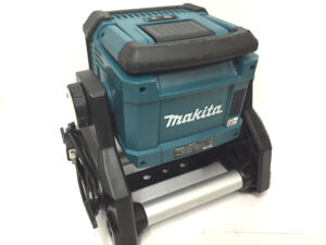 マキタ 充電式スタンドライト ML811-4