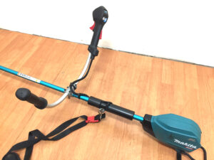 マキタ 充電式草刈機 MUR005G-4