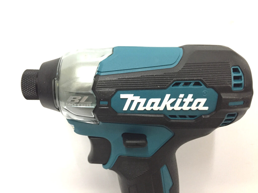 マキタ インパクトドライバ TD157DRGX-3