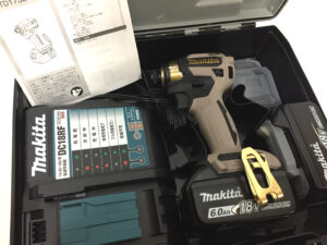 マキタ 20周年記念インパクトドライバ TD173DGXPG-1