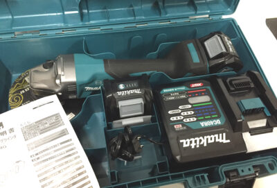 マキタ 充電式ディスクグラインダ GA034GRMX-1