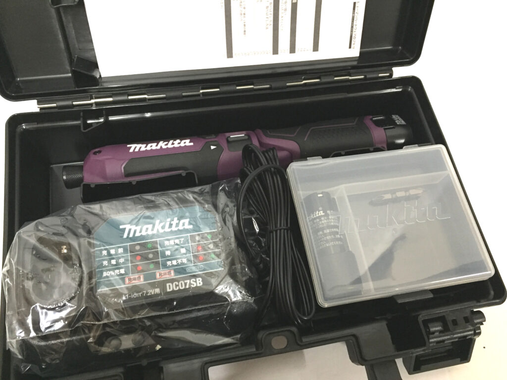 マキタ 充電式ペンインパクトドライバ TD023DHXAP-1
