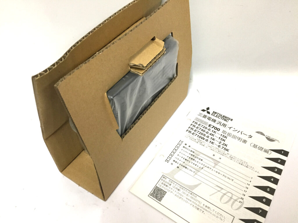 三菱電機 汎用インバータ FR-E720-0.75K-3